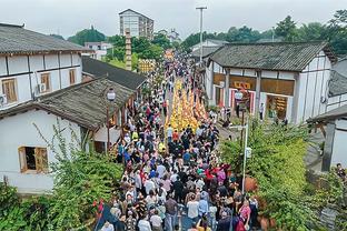 弟媳社媒告别蓝军：多么让人心潮澎湃的一段旅程！我爱你们！